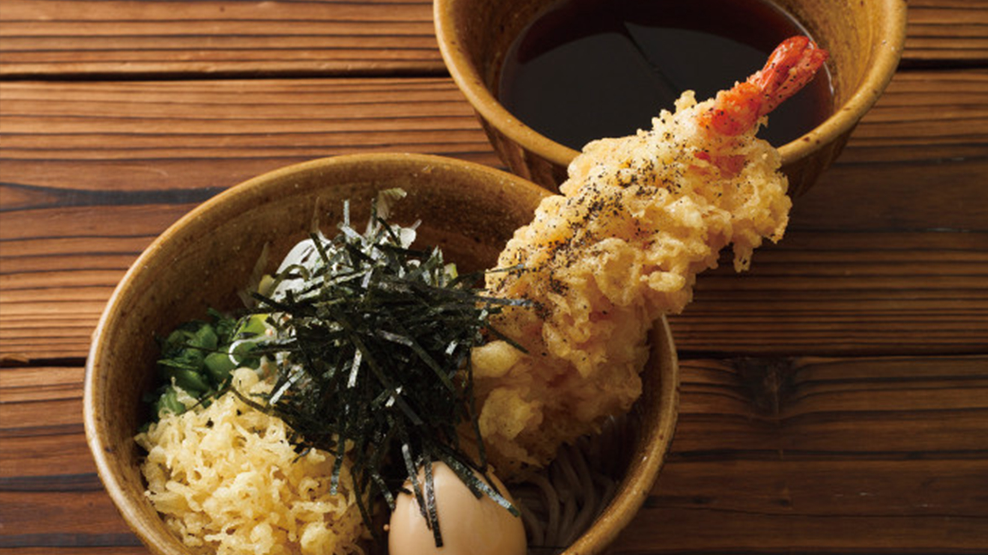 「なぜ蕎麦にラー油を入れるのか。」大塚店｜株式会社のみもの。