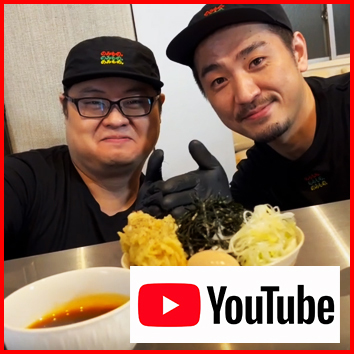 なぜ蕎麦にラー油を入れるのか。